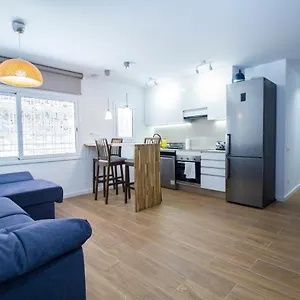 https://apartamento-en-barri-vell-de-girona.topcostabravahotels.com
